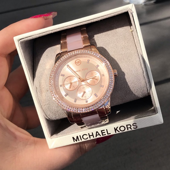 NWT Michael Kors rose gold watch - Picture 1 of 5